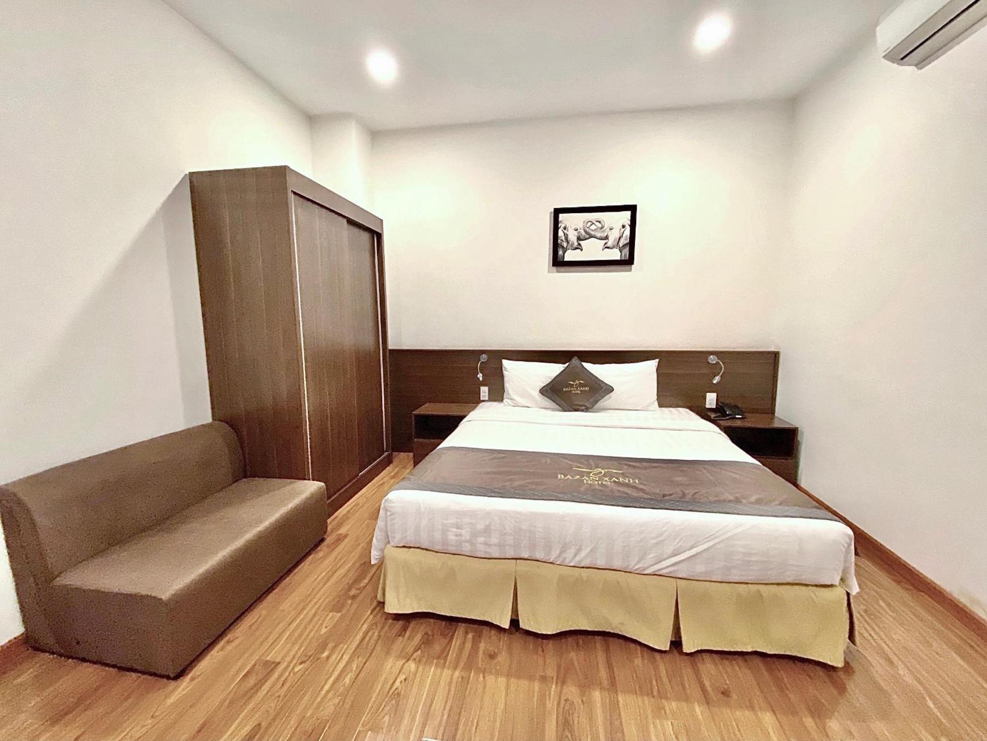 Hotel Bazan Xanh Buon Ma Thuot Exterior foto